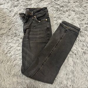 urban outfitters jeans